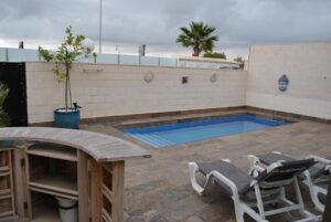 Vakantiecvilla huren in Villamartin aan dd Orihuela Costa. Vakantie en overwinteren!