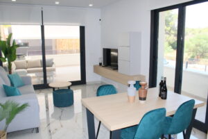 Vakantiehuis huren aande Orihuela Costa tussen Villa Martin en Playa Flamenca.